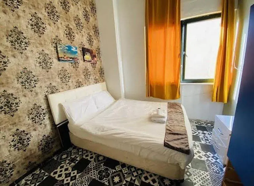 Zeus Apart Istanbul Apartment